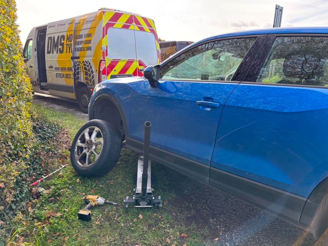 DMS Tyres mobile tyre fitter fitting a tyre in Middlewich